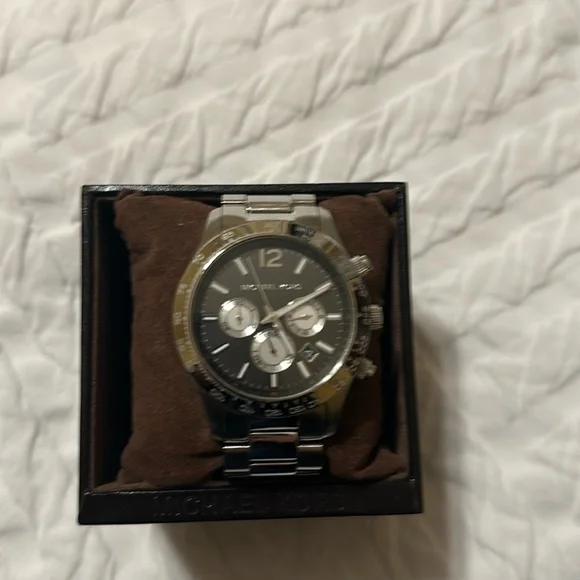Michael Kors | Accessories | Michael Kors Mens Watch Silver  display picture 1